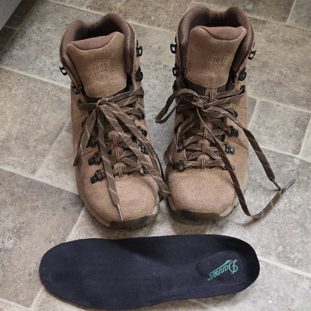 Danner Mountain 600 w/ NEW Danner Fatigue Insoles